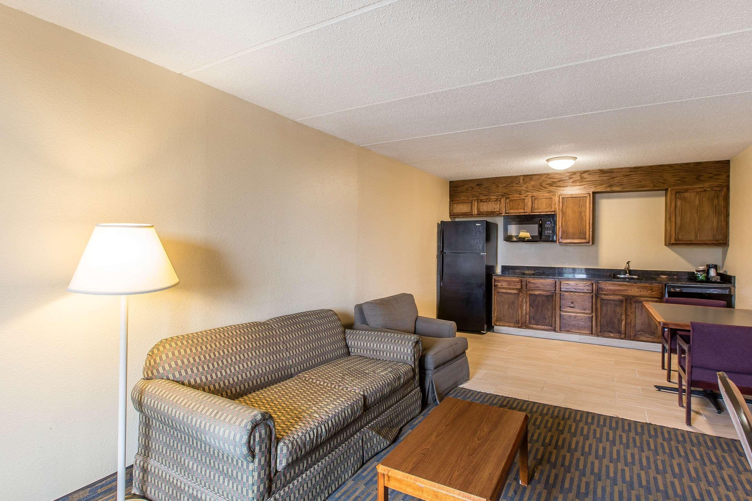 Quality Inn & Suites Easley - Greenville Exterior foto